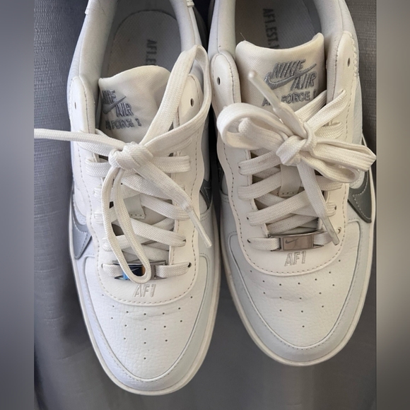 Air Force 1 Platform - Picture 3 of 6